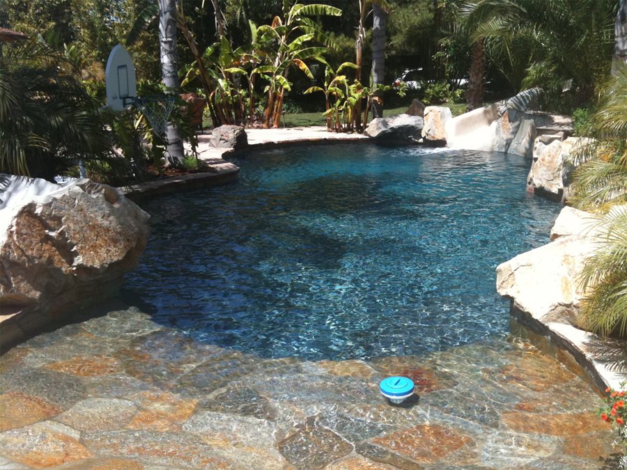 Pool deck pavers in Fort Lauderdale